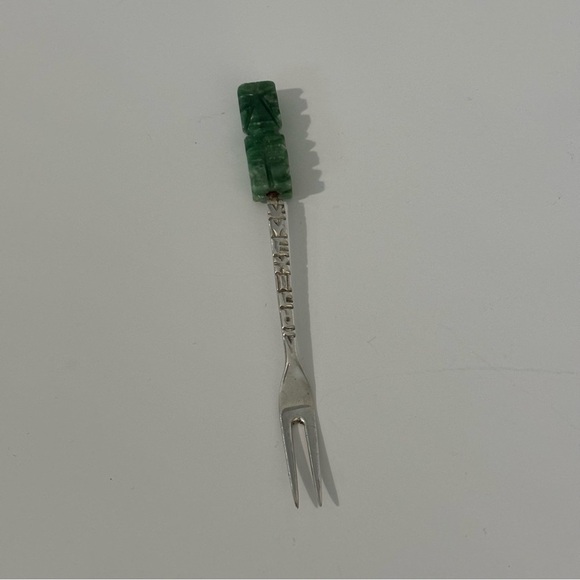 Jade and sterling silver vintage antique hors d'oeuvres made in Mexico fork - Picture 3 of 9